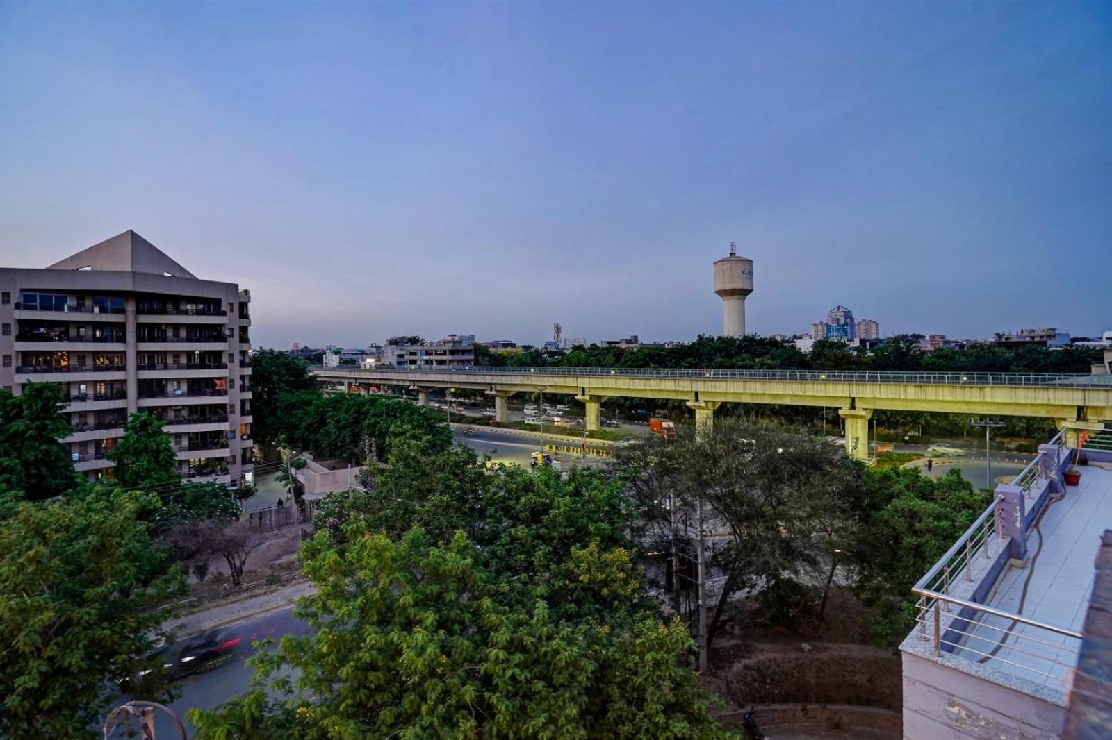 Hotel Asian Blue New Delhi Exterior photo